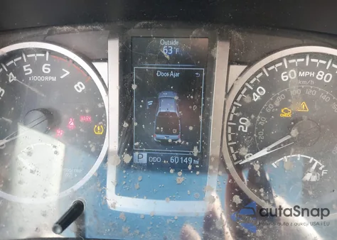 2019 Toyota Tacoma 4Wd Sr5 z USA, uszkodzony, nr VIN 5TFCZ5AN3KX202187